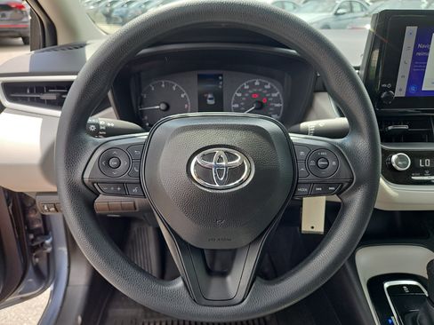 Used 2024 Toyota Corolla LE FWD image 16