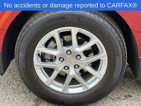 Certified 2024 Chevrolet Equinox LT w/ LPO, Floor Liner Package image 11