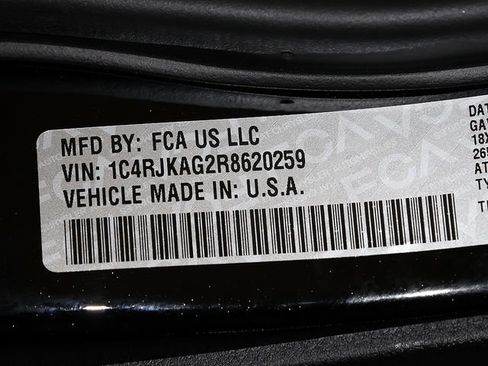 Used 2024 Jeep Grand Cherokee L Laredo w/ Trailer Tow Package AWD/4WD image 39