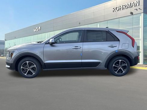 New 2026 Kia Niro LX image 28