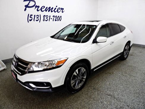 Used 2014 Honda Crosstour EX-L image 1
