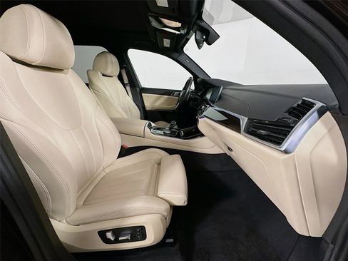 Used 2019 BMW X5 xDrive40i image 29