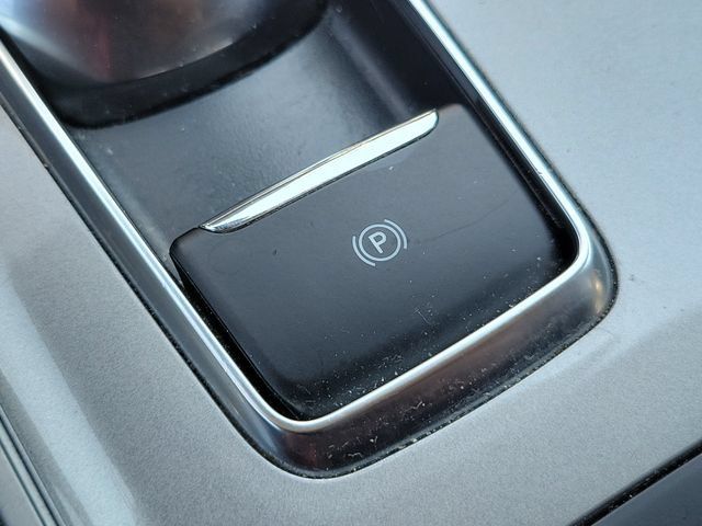 Used 2024 Ford Edge SEL AWD/4WD image 33