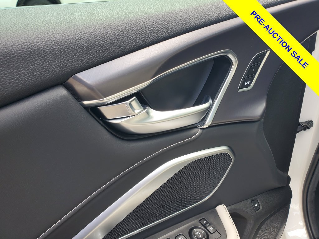 Used 2025 Acura RDX SH-AWD image 22