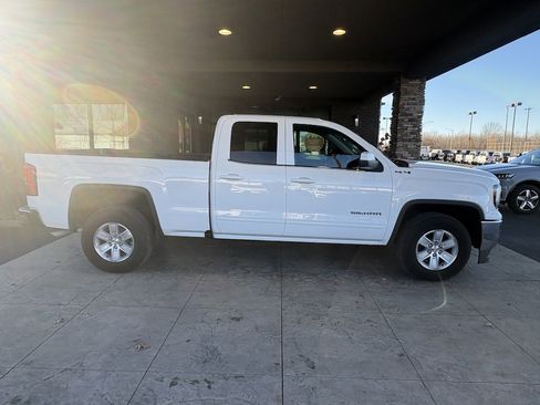 Used 2018 GMC Sierra 1500 SLE w/ SLE Value Package image 5