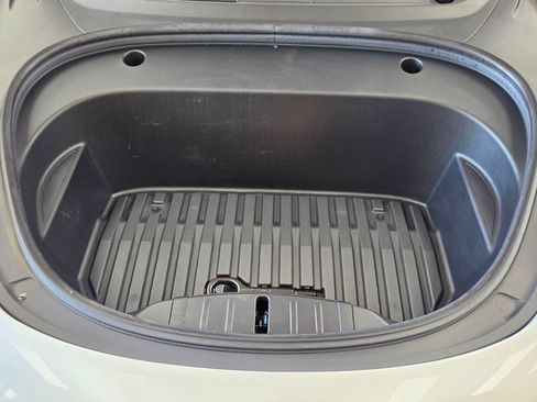 Used 2023 Tesla Model 3 Standard Range RWD image 41