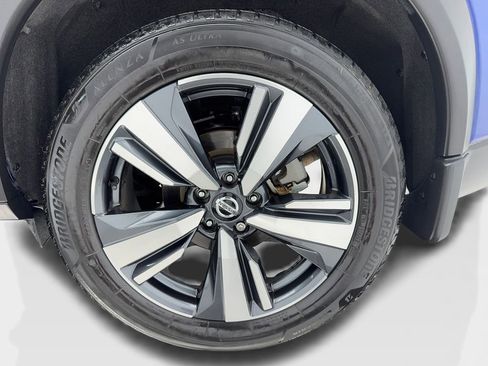 Used 2021 Nissan Rogue SL image 46