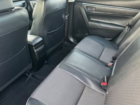 Used 2016 Toyota Corolla S image 11