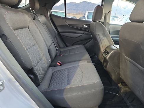 Used 2018 Chevrolet Equinox LT image 31