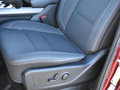 Certified 2022 RAM 1500 Big Horn image 15