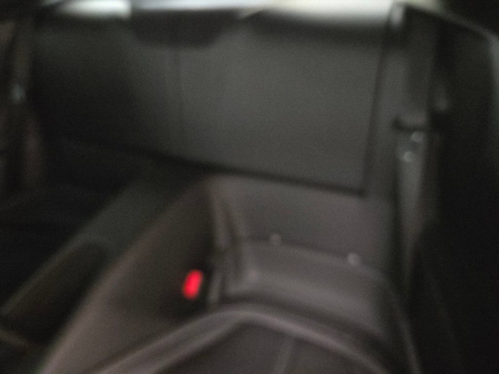 Used 2022 Ferrari Roma RWD image 19
