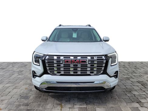 New 2026 GMC Terrain Denali AWD/4WD image 2