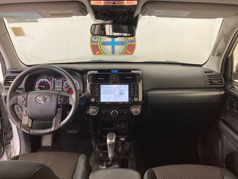 Used 2024 Toyota 4Runner TRD Off-Road AWD/4WD image 9