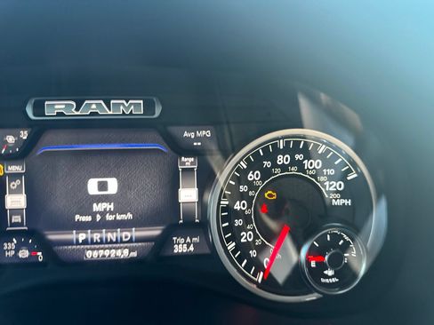 Used 2022 RAM 2500 Laramie w/ Night Edition AWD/4WD image 12