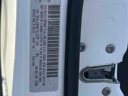 Used 2019 Jeep Compass Latitude w/ Popular Equipment Group image 32