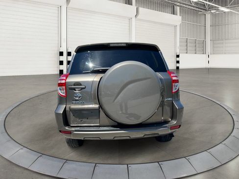 Used 2012 Toyota RAV4 4WD w/ Value Pkg image 4
