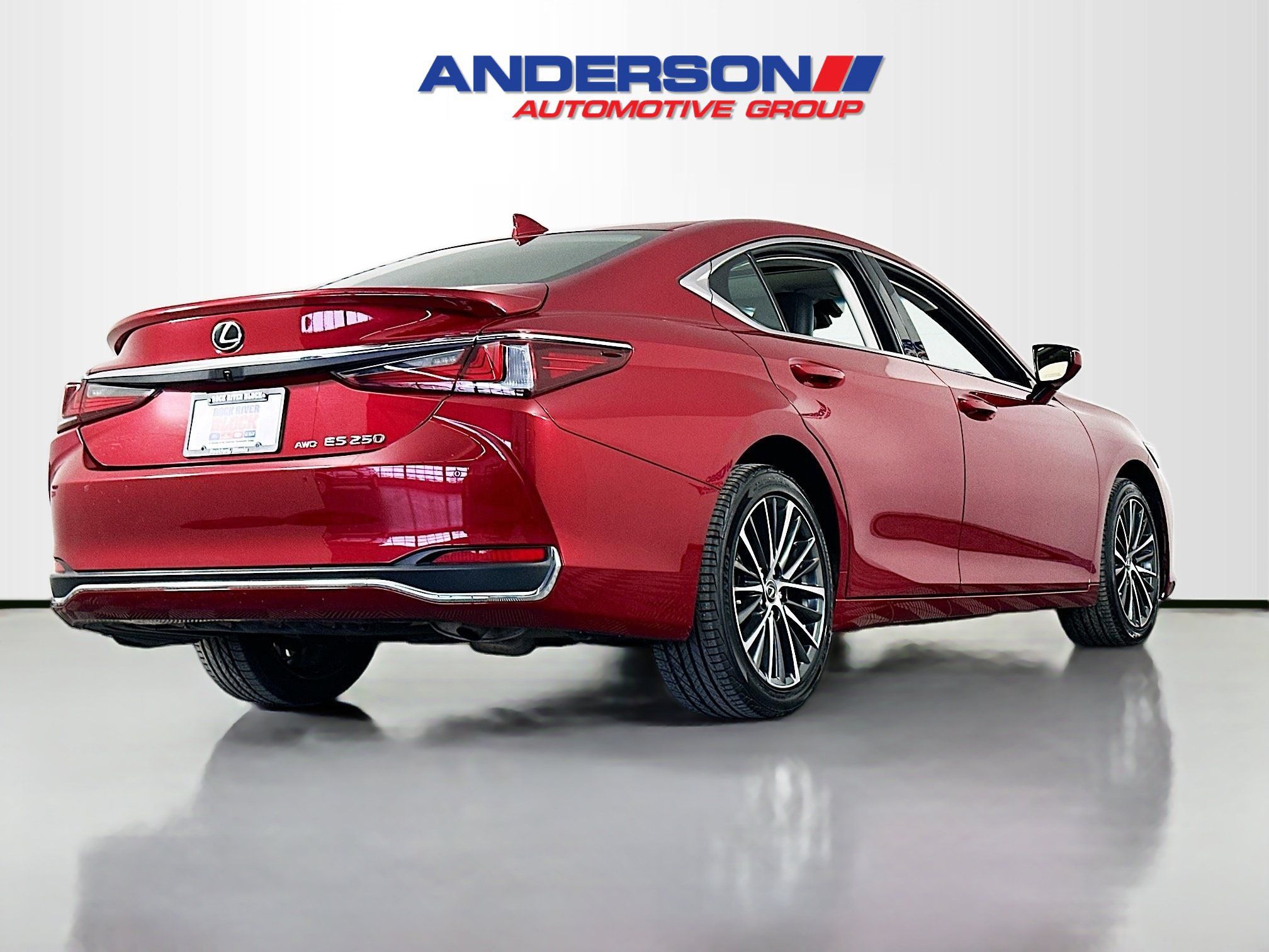 Used 2022 Lexus ES 250 w/ Premium Package AWD/4WD image 2