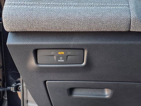 New 2026 Volkswagen Tiguan S image 31