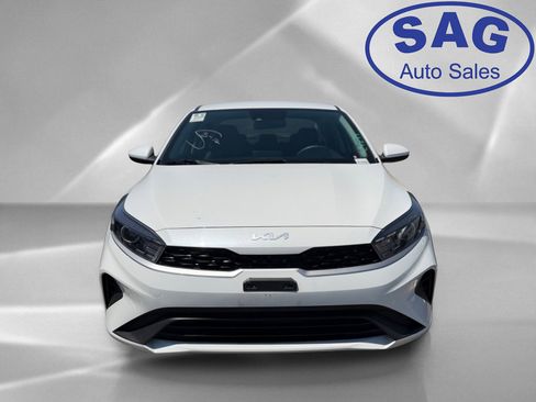 Used 2023 Kia Forte LXS FWD image 10