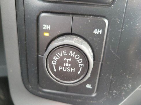 Used 2022 Ford F150 XLT w/ Equipment Group 302A High image 13