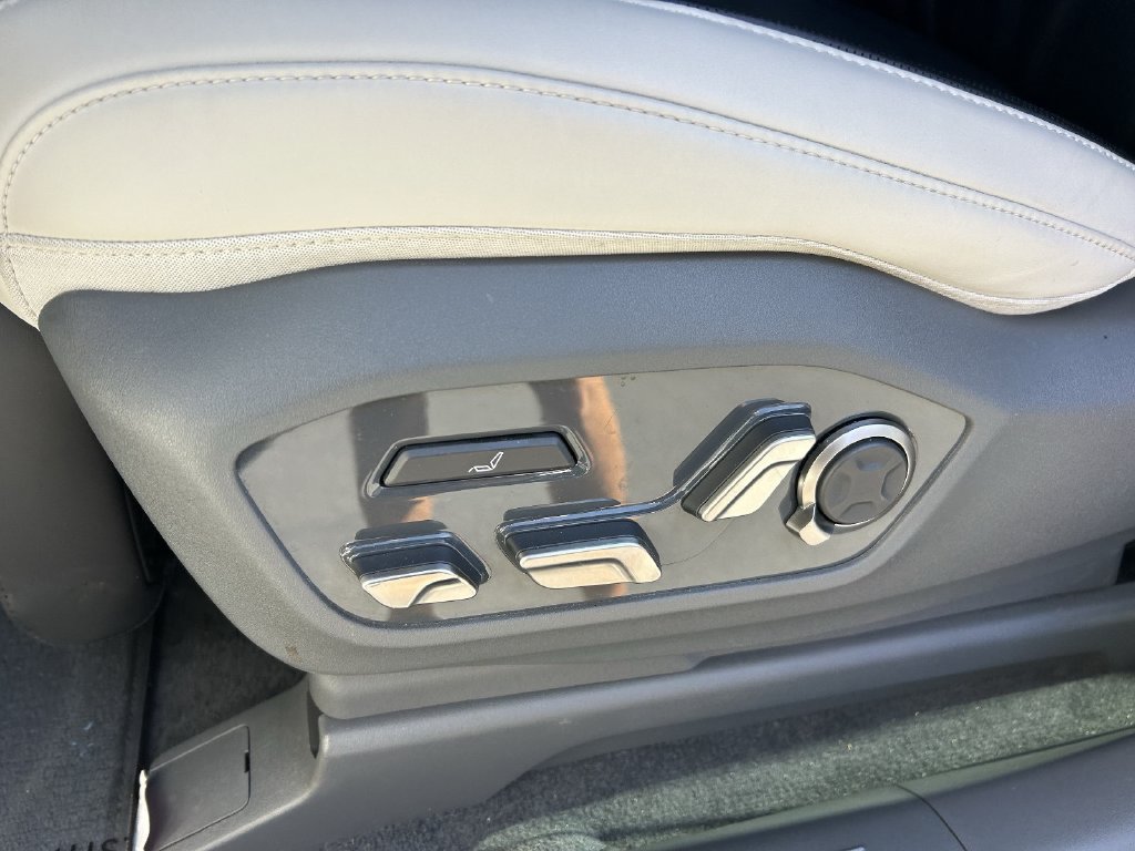 Used 2024 Kia EV9 GT-Line AWD/4WD image 19
