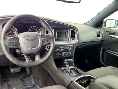 Used 2017 Dodge Charger SE w/ Popular Equipment Group RWD image 12