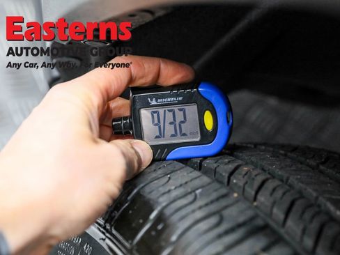 Used 2024 Toyota RAV4 LE image 27