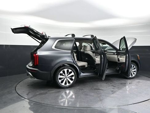 Used 2022 Kia Telluride EX w/ EX Premium Package AWD/4WD image 33