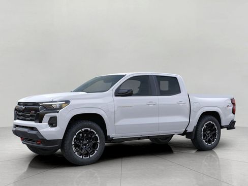 Used 2026 Chevrolet Colorado Z71 w/ Z71 Convenience Package 2 AWD/4WD image 2