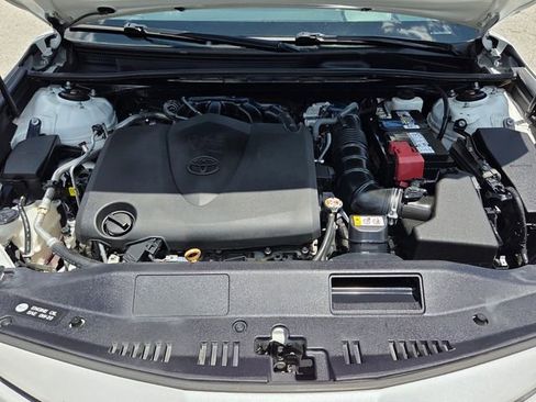 Used 2019 Toyota Camry XSE FWD image 22