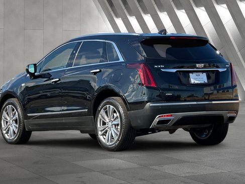 Certified 2025 Cadillac XT5 Premium Luxury image 6