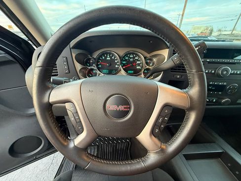 Used 2013 GMC Sierra 1500 SLE image 16