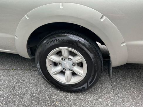 Used 2003 Nissan Frontier XE RWD image 10