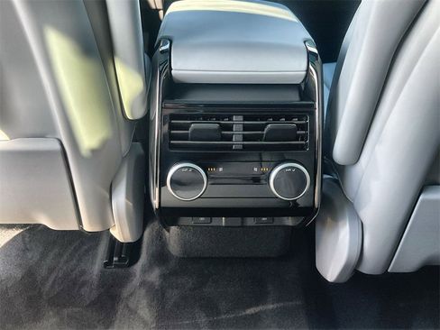 New 2026 Land Rover Range Rover Sport SE image 16