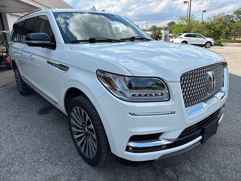 Used 2021 Lincoln Navigator L Reserve w/ Luxury Package AWD/4WD image 13