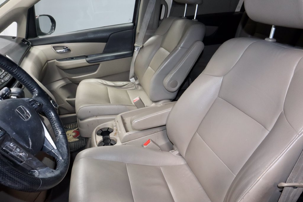 Used 2014 Honda Odyssey EX-L image 25