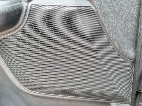 Used 2019 Honda CR-V LX image 33