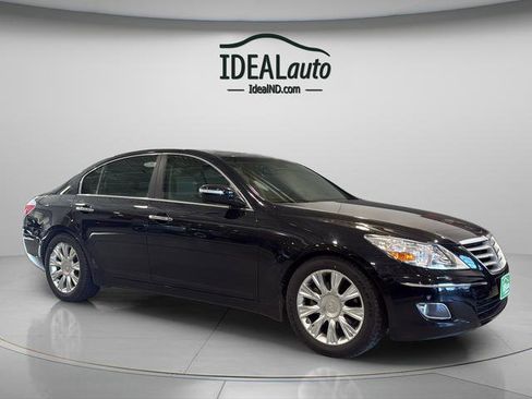 Used 2009 Hyundai Genesis 3.8 w/ Technology Pkg 4 RWD image 13