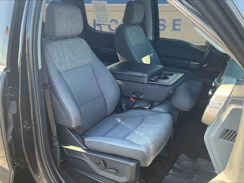 Used 2022 Ford F150 XLT w/ Equipment Group 302A High image 31