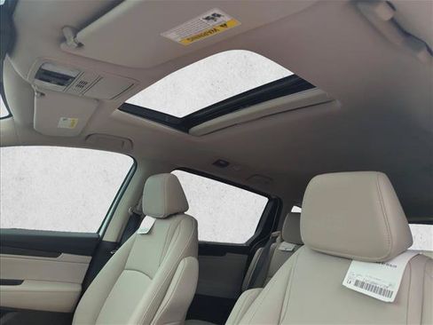 New 2026 Honda Odyssey EX-L image 17