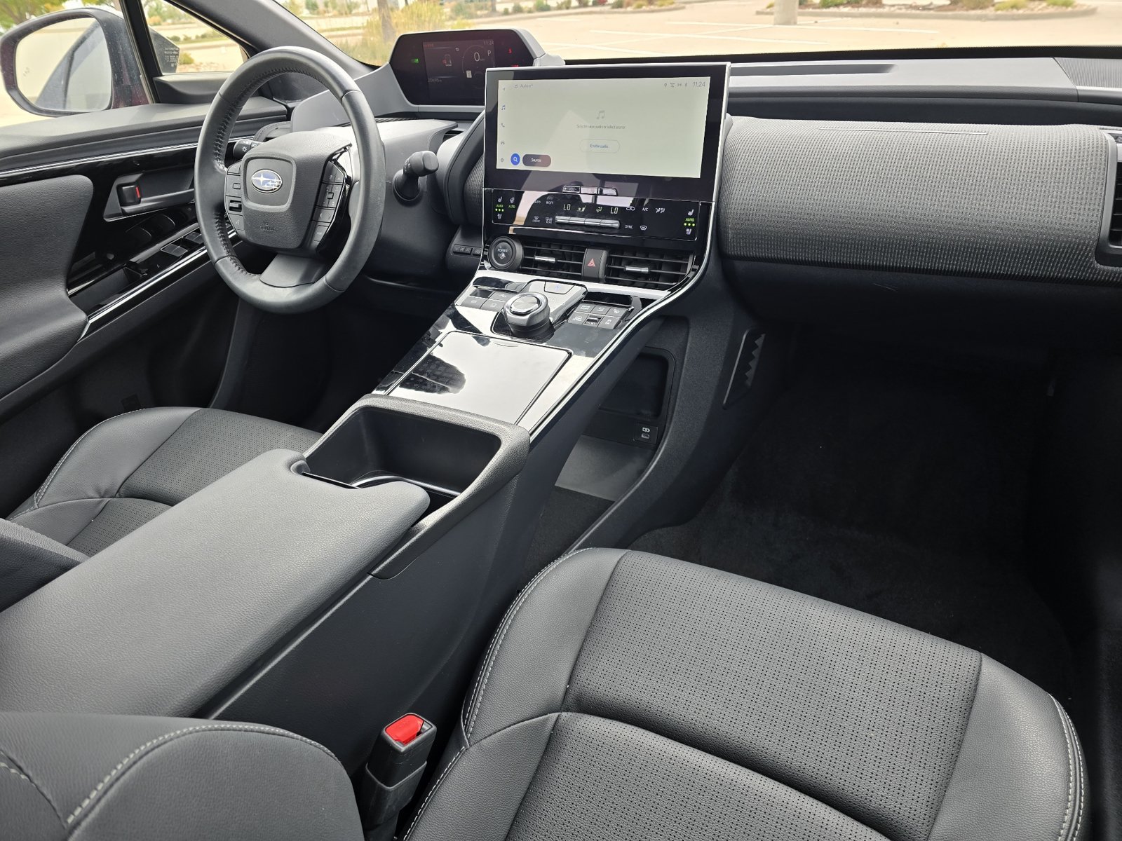Used 2023 Subaru Solterra AWD image 28