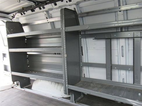 Used 2015 Chevrolet Express 2500 Cargo Van image 11