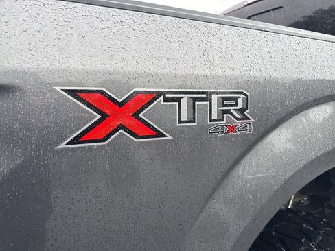 Used 2019 Ford F150 XLT w/ Equipment Group 302A Luxury AWD/4WD image 9