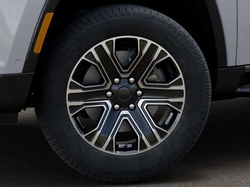 New 2026 Jeep Grand Wagoneer 4WD image 8