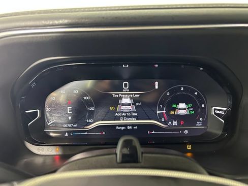 Used 2023 GMC Yukon Denali w/ Denali Reserve Package AWD/4WD image 18