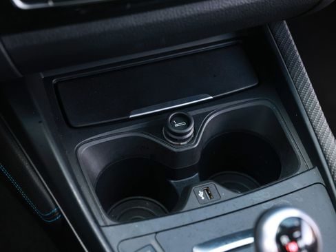 Used 2017 BMW M2 image 46