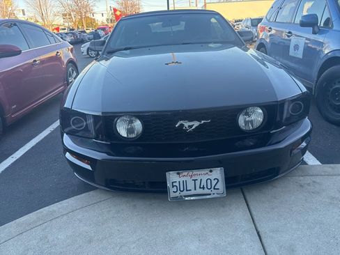 Used 2006 Ford Mustang GT image 6