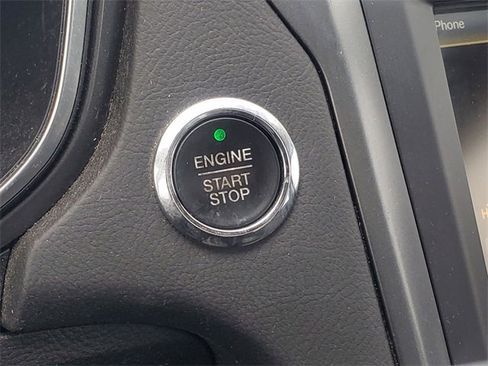 Used 2014 Ford Fusion Titanium image 23