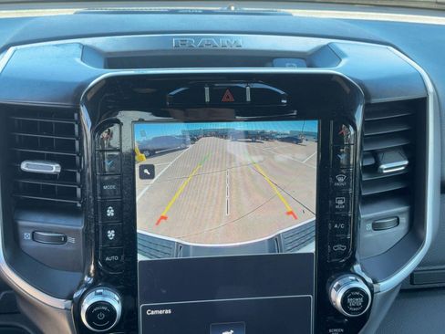 Used 2024 RAM 2500 Big Horn w/ Night Edition image 25