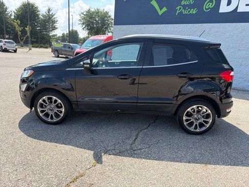 Used 2020 Ford EcoSport Titanium FWD image 2